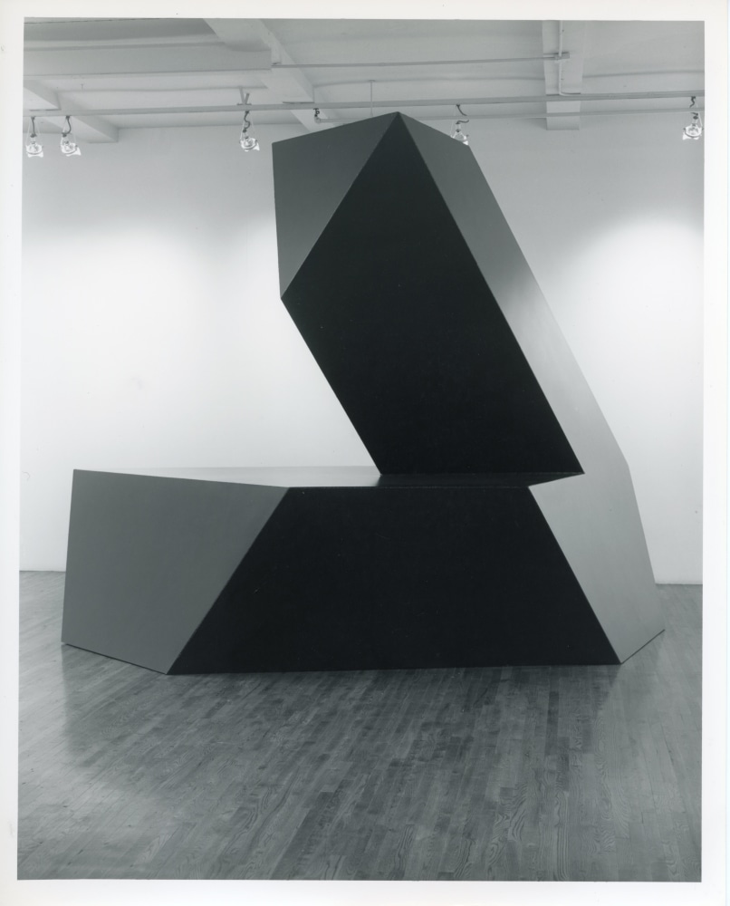 Tony Smith &quot;Duck&quot; 1963 Steel 10'4&quot; x 8' x 14'