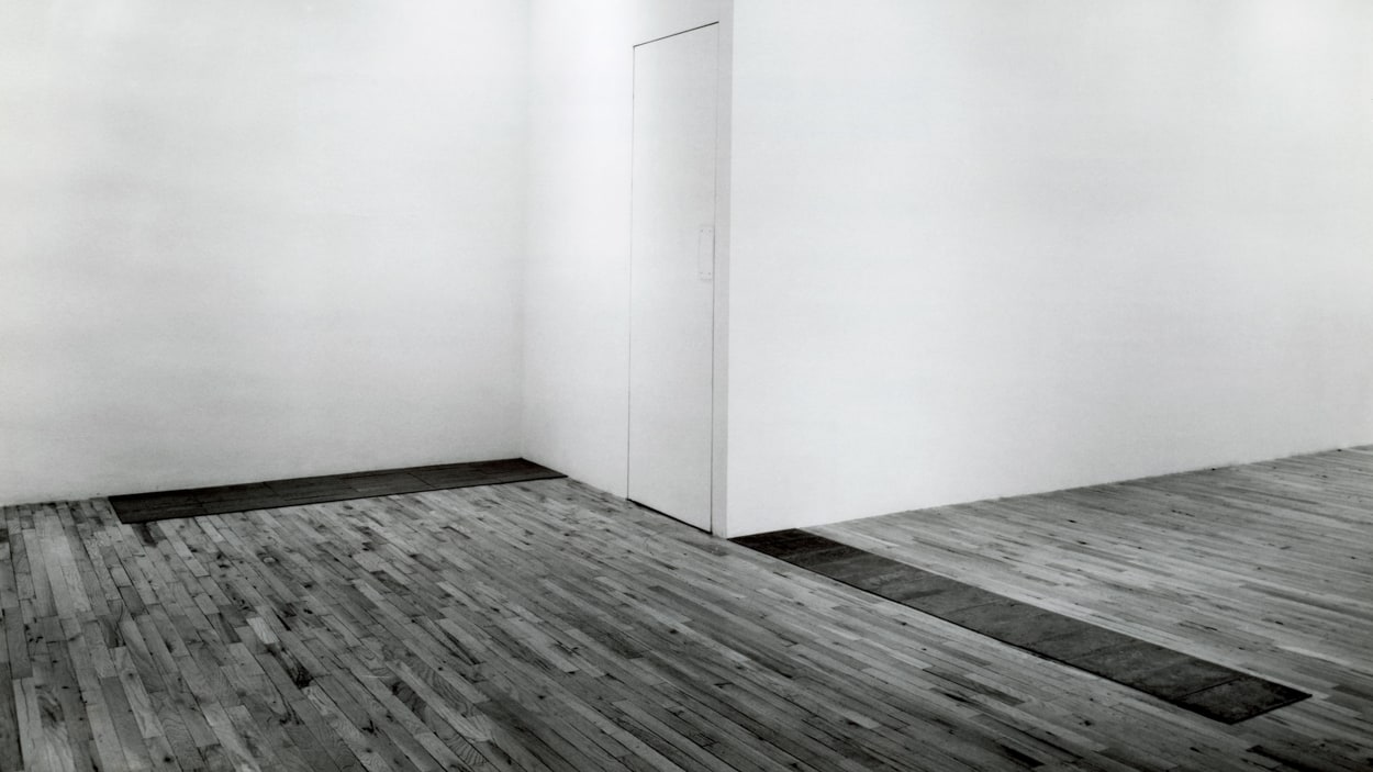 Installation view, Carl Andre, Paula Cooper Gallery, 155 Wooster Street, New York, January 5 - 30, 1985. © 2025 Carl Andre / Artists Rights Society (ARS), New York. Courtesy Paula Cooper Gallery, New York. Photo: Geoffrey Clements.