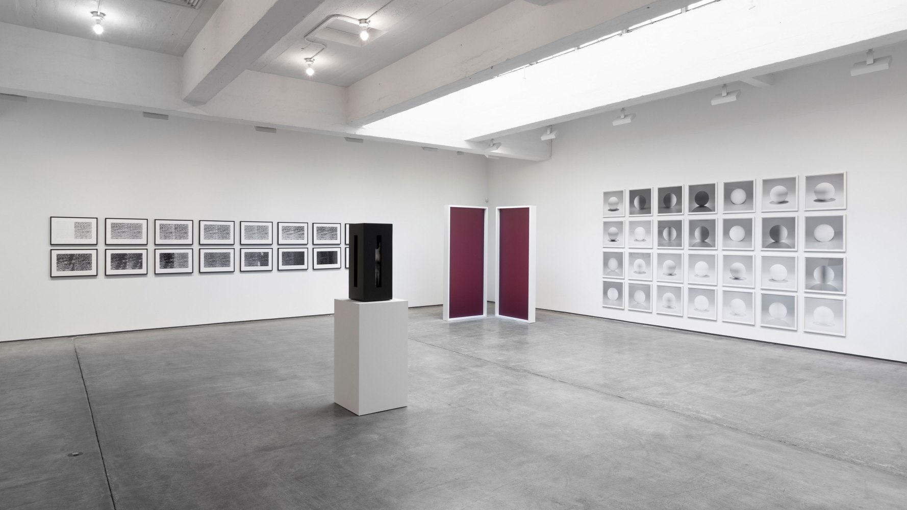 Installation view, Sol LeWitt and Liz Deschenes, September 8 – October 8, 2016