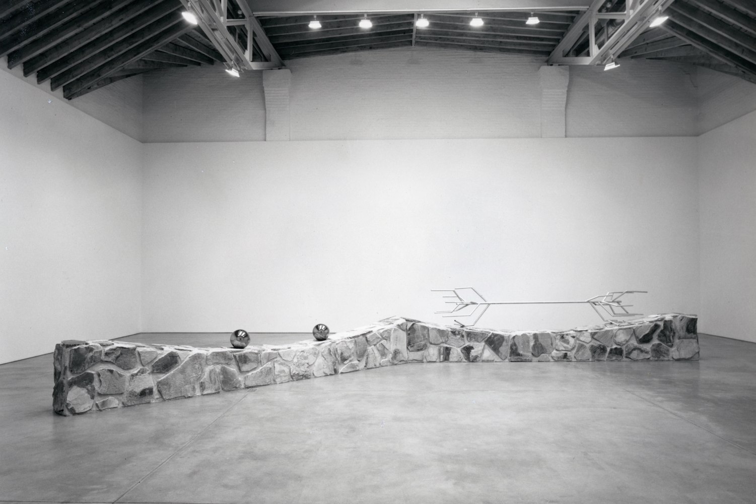 Installation view, Sculpture and Drawings, Paula Cooper Gallery, 534 W 21st Street, New York. February 18 - March 21, 1998. © Robert Grsovenor. Courtesy Paula Cooper Gallery, New York. Photo: Adam Reich.