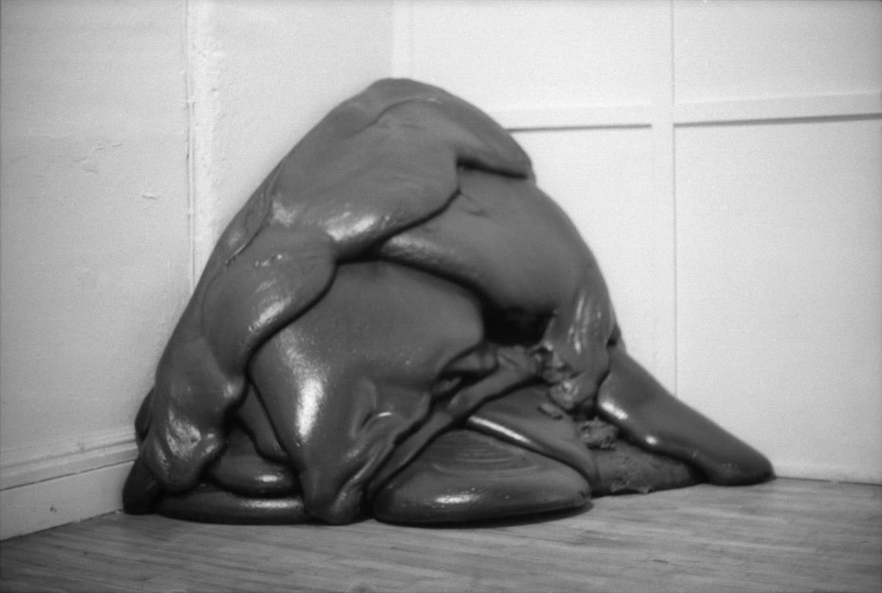 Lynda Benglis Untitled, 1970 Pigmented polyurethane foam 60 x 92 x 68 in. Photo: Lynda Benglis