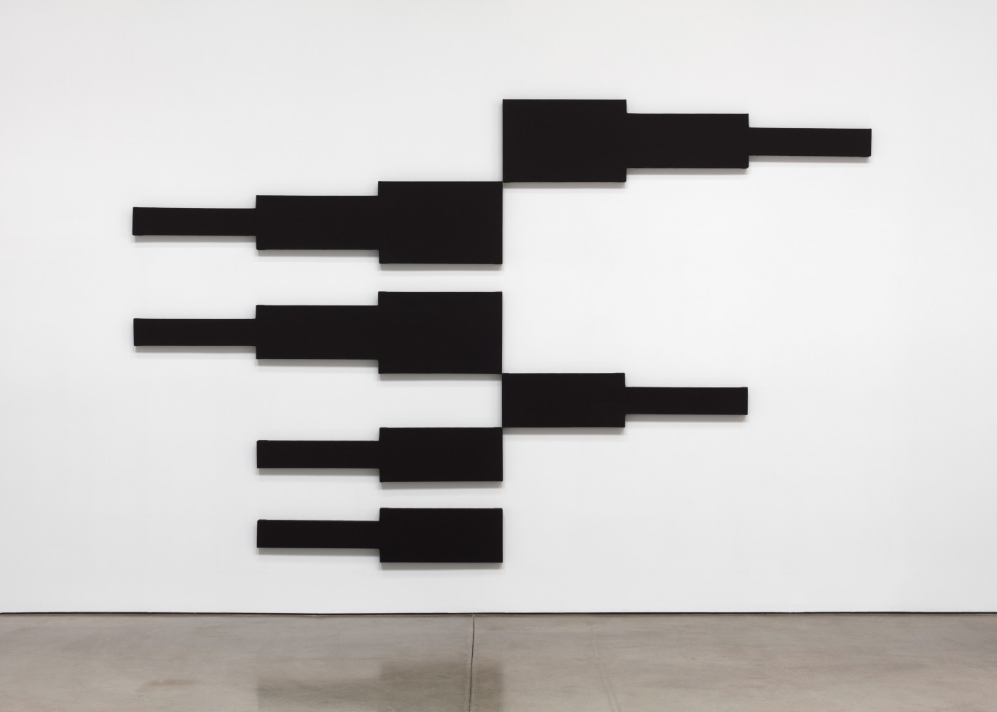 David Novros Untitled, 1966-67 acrylic lacquer/ dacron 3 panels @: 18 x 81 x 2 in. (45.7 x 205.7 x 5.1 cm) 6 panels; 3 panels @: 12 x 54 x 1 in. (30.5 x 137.2 x 2.5 cm); overall: 102 x 162 x 1 in. (259.1 x 411.5 x 2.5 cm).