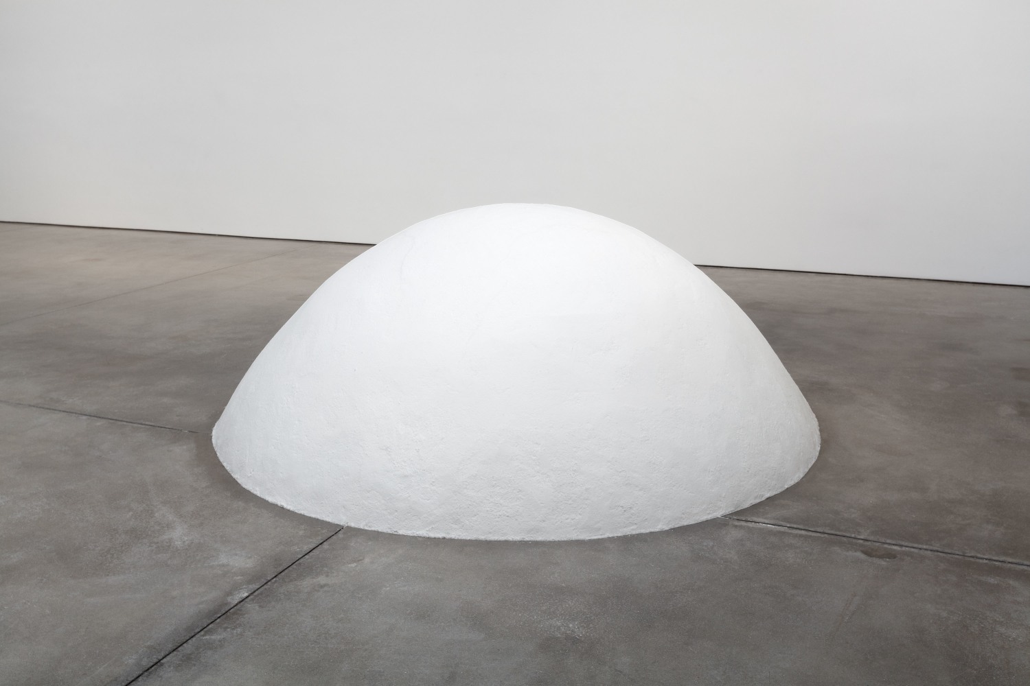 Meg Webster Mother Mound Salt, 2016 salt approximately 42 inches high x 9 1/2 feet in diameter (106.6 x 289.5 centimeters