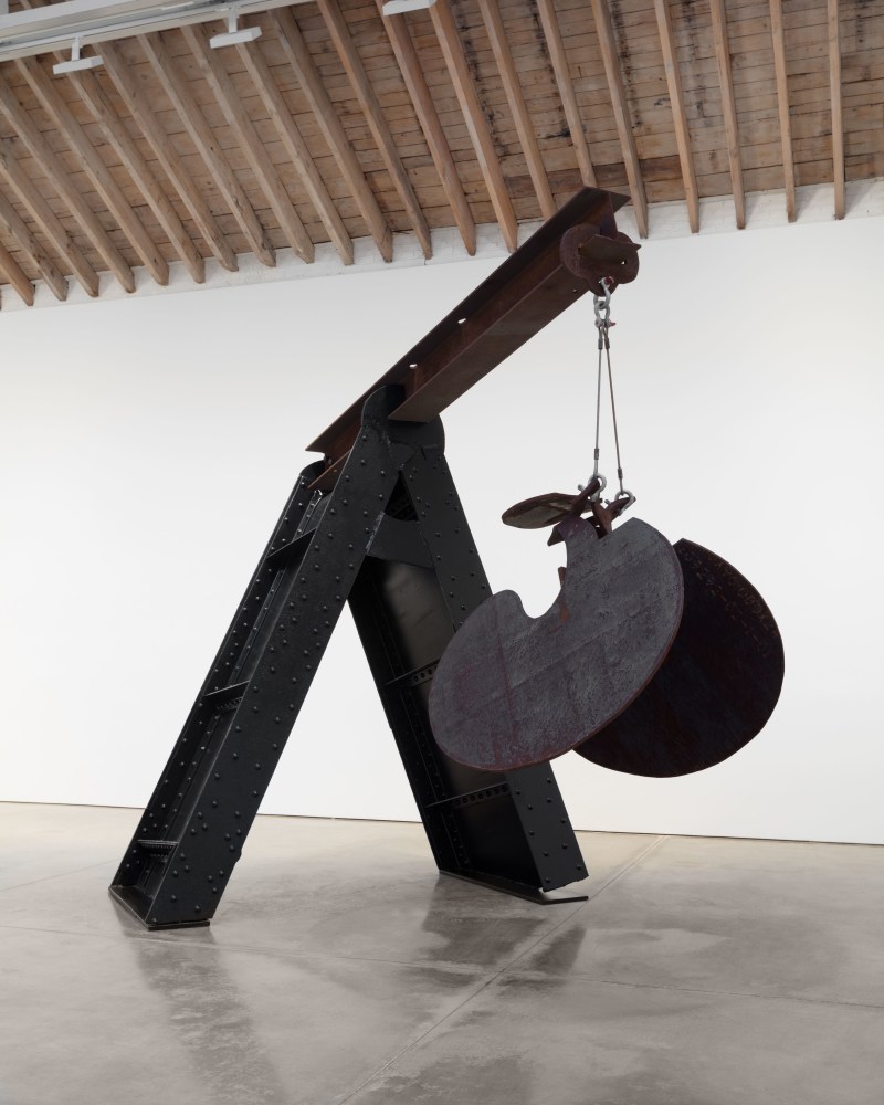 Mark di Suvero The Cave, 2015 Steel, painted steel truss from The Highline 157 1/2 x 172 x 132 in. (400.1 x 436.9 x 335.3 cm)