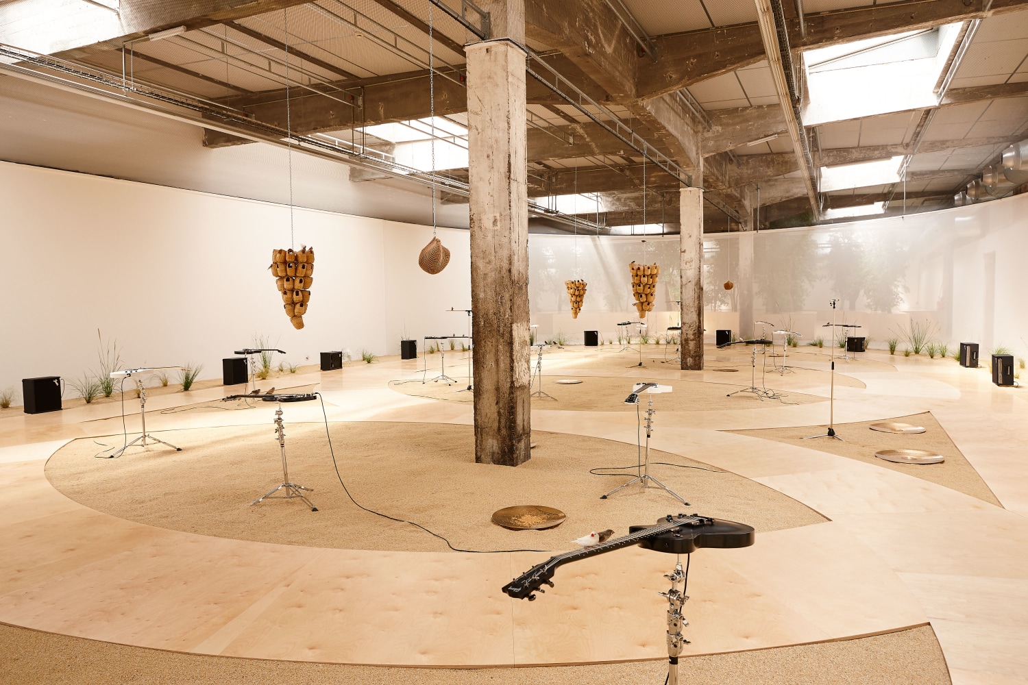 Céleste Boursier-Mougenot fluides, 2018 HAB GALERIE, Nantes, France, for LE VOYAGE À NANTES Photo © Laurent Lecat, 2018.