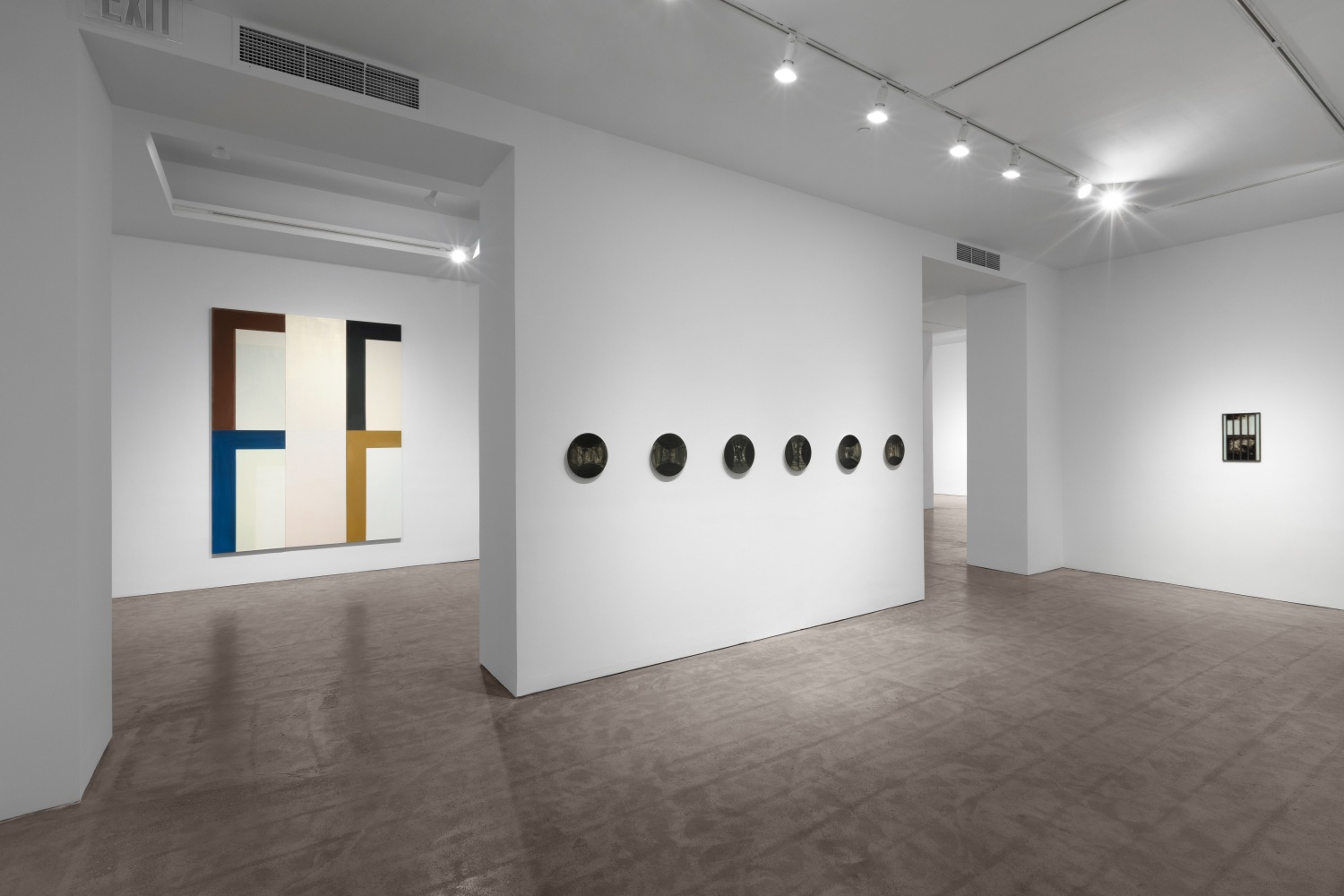 Installation view, David Novros, May 11 – June 28, 2019