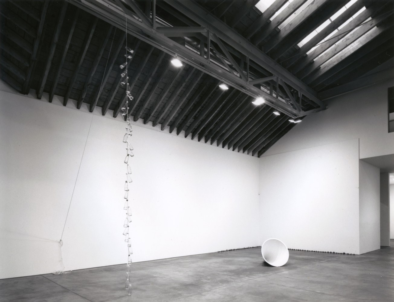 Installation view, Group Exhibition, Paula Cooper Gallery, 534 W 21st Street, New York, November 29 - January 5, 1996. Photo: Adam Reich.