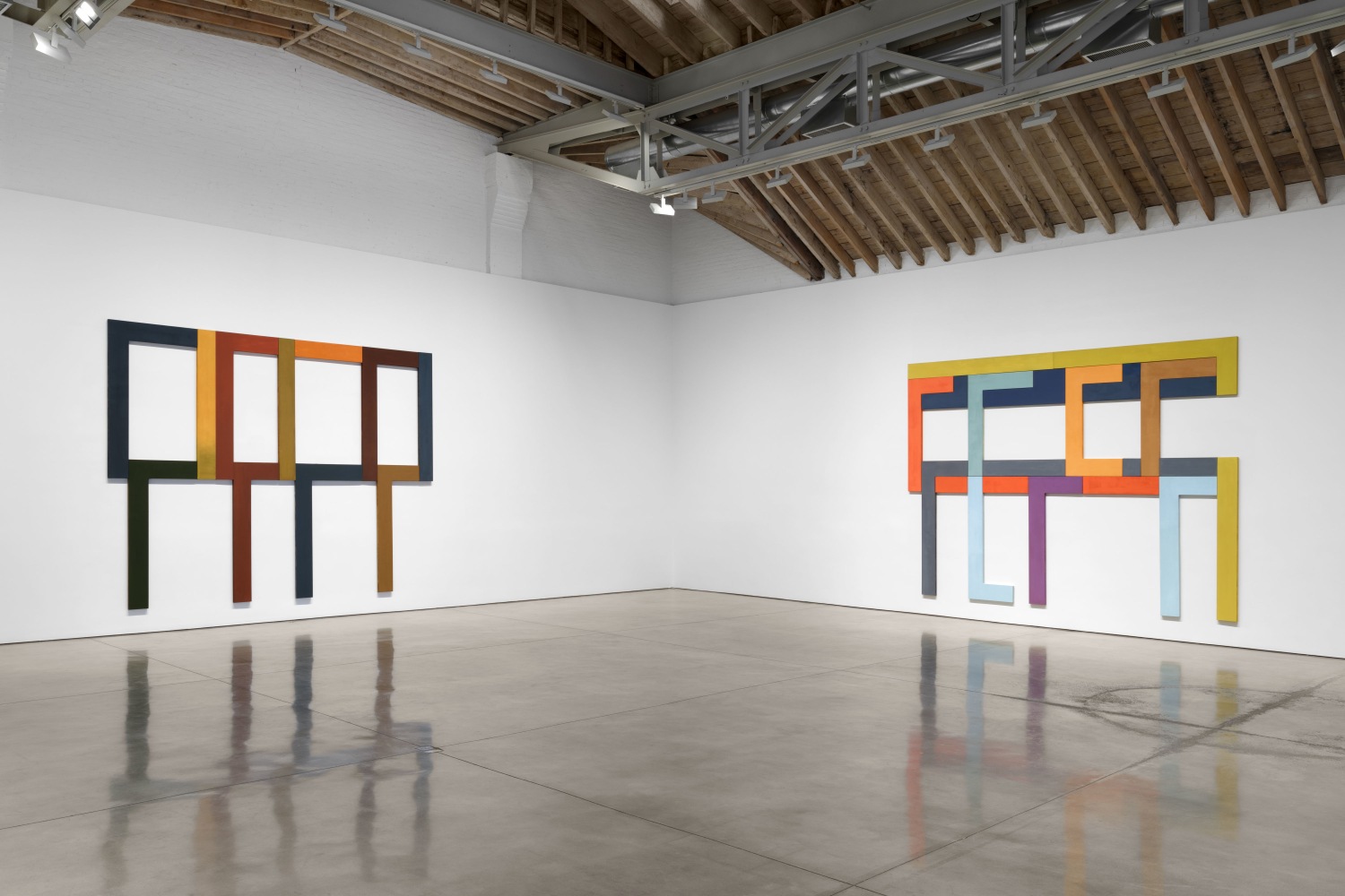Installation view of Asturias 1 (2022) and Asturias 2 (2022) in David Novros: Wall Paintings, Paula Cooper Gallery, New York, October 28 - December 2, 2023.