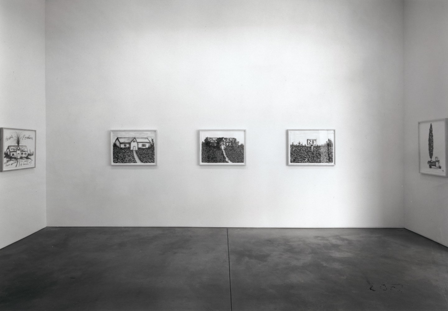 Installation view, Drawings, Paula Cooper Gallery, 534 W 21st Street, New York. April 22 - June 3, 2000. Photo: Adam Reich.
