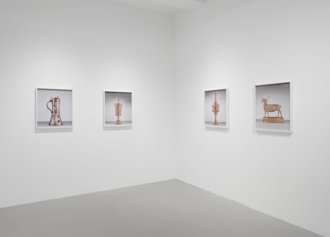 Installation view, Contemporary Antiquity, October 18 – November 12, 2022, 243A Worth Avenue, Palm Beach