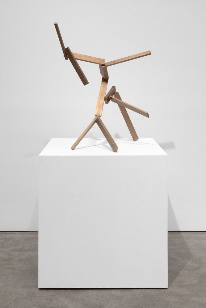 Joel Shapiro untitled, 2021 bronze 32 x 28 x 18 in. (81.3 x 71.1 x 45.7 cm)