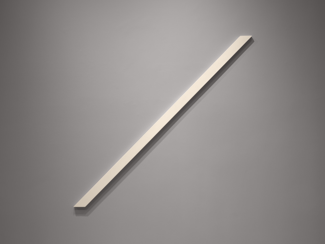 Sol LeWitt Geometric Figure (Line Diagonal), 1977 Painted wood 83 7/8 x 3 x 1 in. (213 x 7.6 x 2.5 cm)