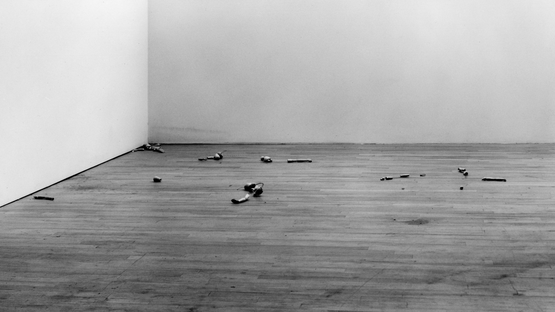 Installation view, Joel Shapiro, Paula Cooper Gallery, 155 Wooster Street, New York, February 9 - March 6, 1974. © 2025 Joel Shapiro / Artists Rights Society (ARS), New York. Courtesy Paula Cooper Gallery, New York. Photo: James Dee.
