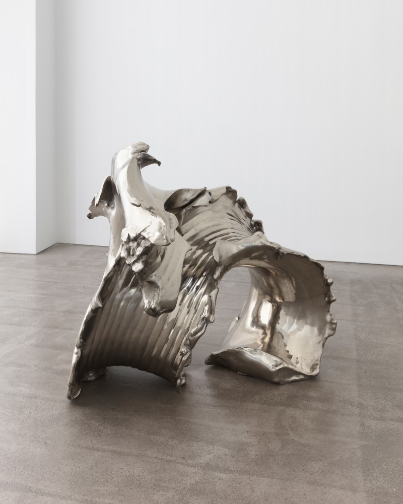 Installation view, Lynda Benglis, November 10 – December 15, 2018
