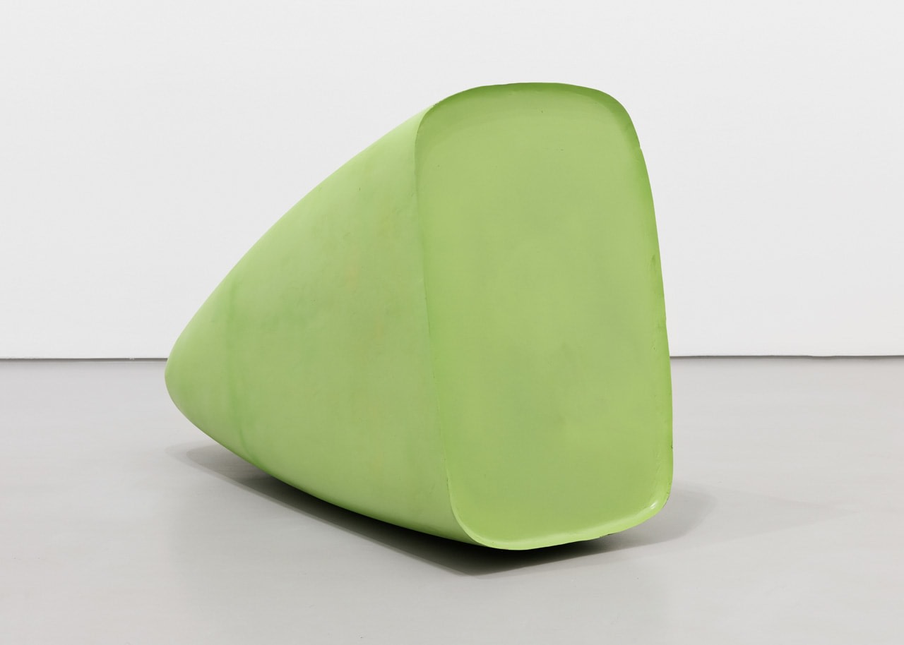 Robert Grosvenor Untitled, 2019 sheet metal, auto body filler, spray paint 41 x 60 x 28 in. (104.1 x 152.4 x 71.1 cm)