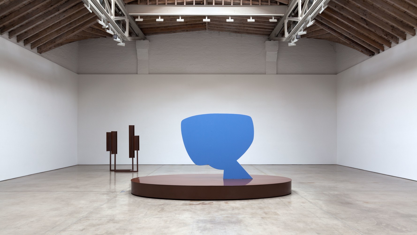 Installation view, Robert Grosvenor, April 25 – July 2, 2015