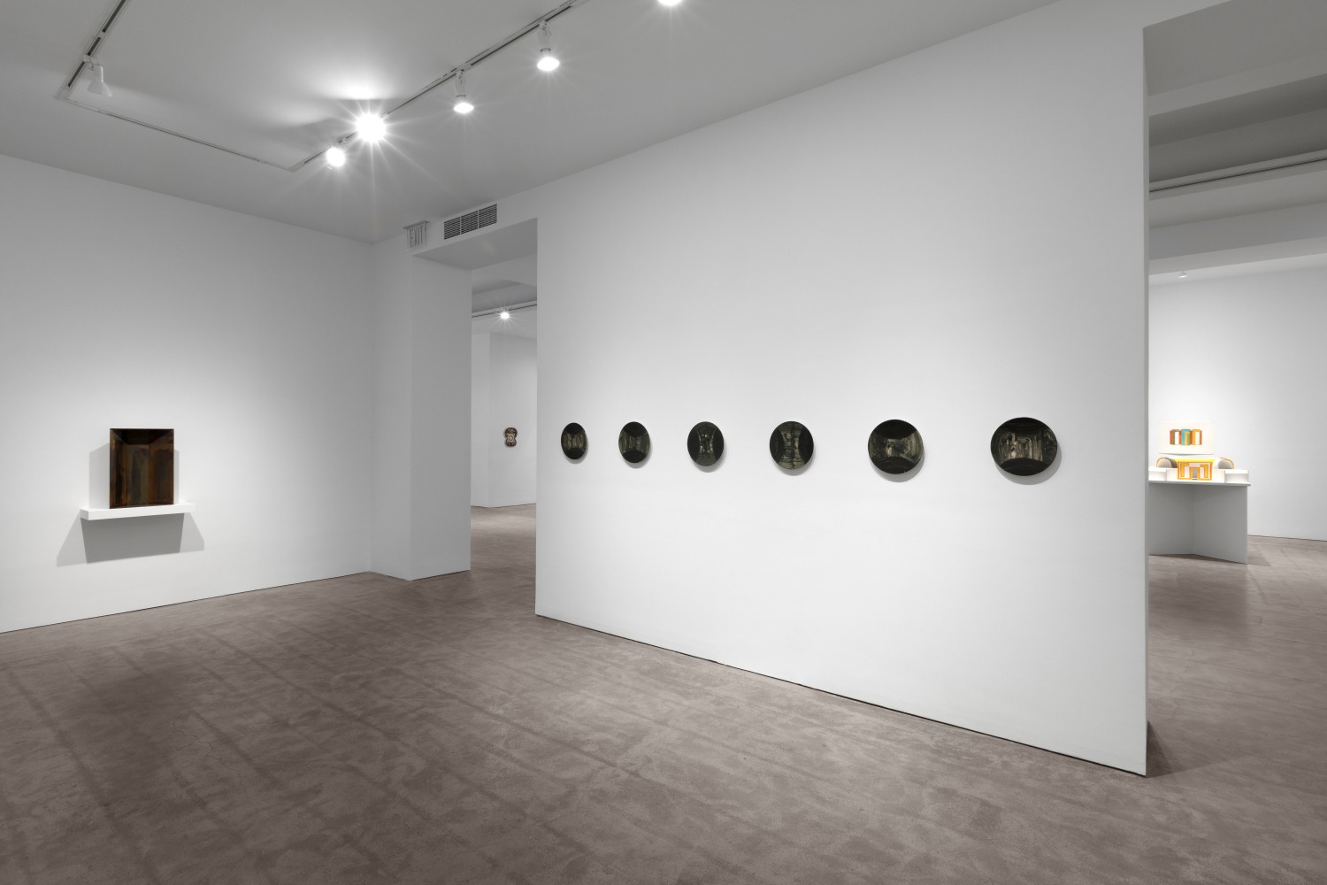 Installation view, David Novros, May 11 – June 28, 2019