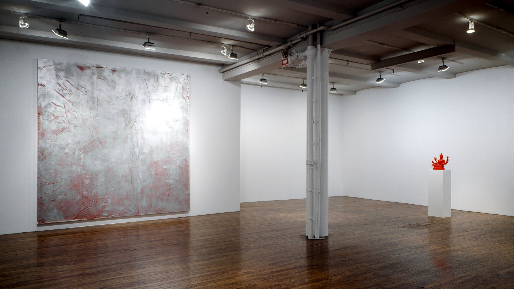 Installation view, Rudolf Stingel, Paula Cooper Gallery, 155 Wooster Street, New York, October 29 - November 26, 1994. © Rudolf Stingel. Courtesy Paula Cooper Gallery, New York. Photo: D. James Dee.