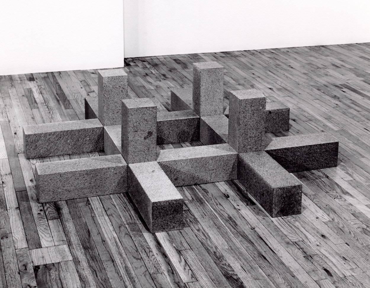 Carl Andre &quot;Manet Sphinges&quot; 1986 16 Quincy Granite units 18&quot; x 66&quot; x 66&quot; overall