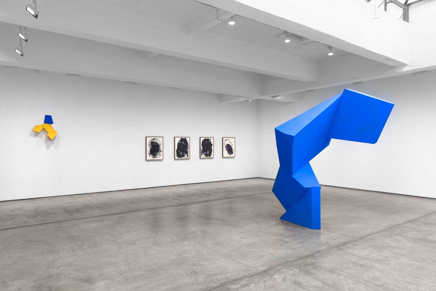 Installation view, Joel Shapiro, March 24 – April 28, 2018