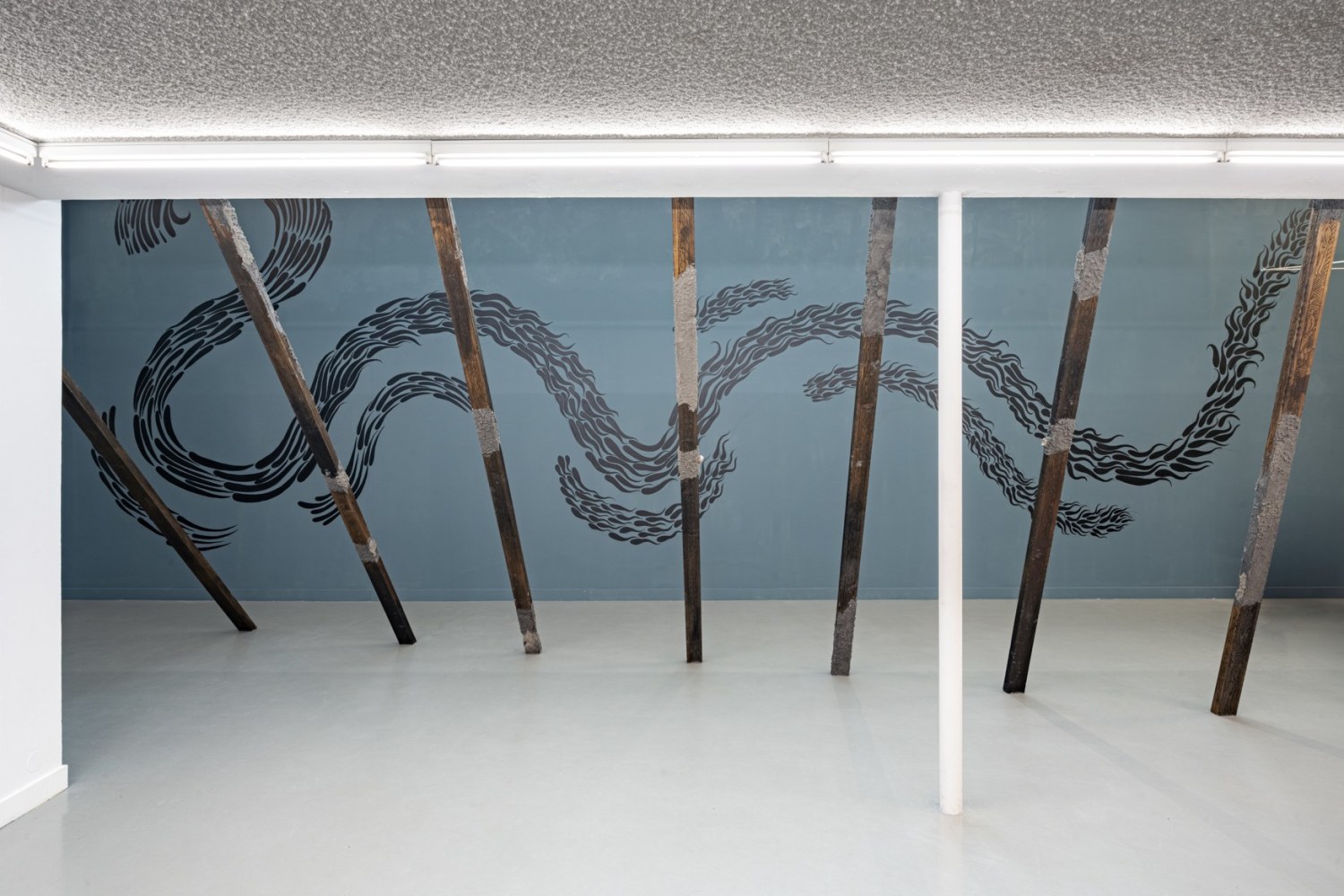 Wooden sculpture, Drawing centre Diepenhiem project, 2024
Acrylic, casting powder, fiberglass and wood carving on pine wood
165 x 4.4 x 3.5 inches / 420 x 11 x 9 cm each (Set of 8)