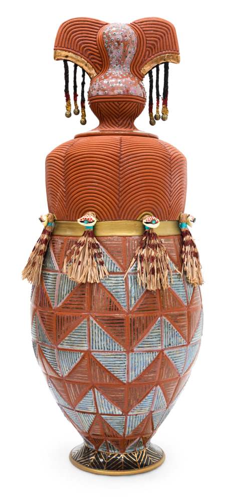 David MacDonald

Figurative Vessel #3, 2021

glazed earthenware

35 x 14 x 14 in.
88.9 x 35.6 x 35.6 cm.

(DAMAC005)