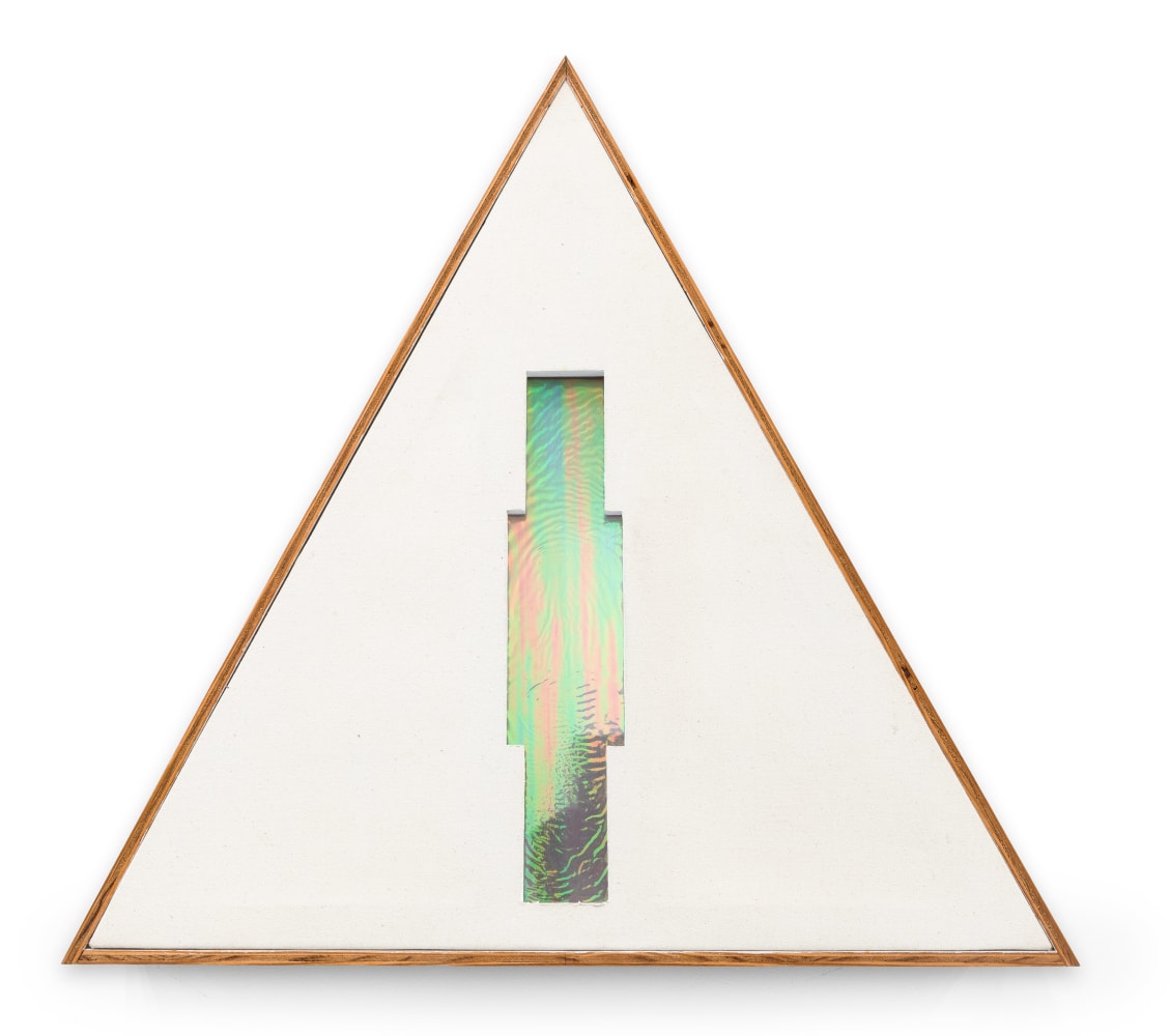 Walter C Jackson

Thoughts on Posterity #1, 1990

wood, canvas, and plastic

33 x 33 x 8 in.
83.8 x 83.8 x 20.3 cm.

(WALJ045)