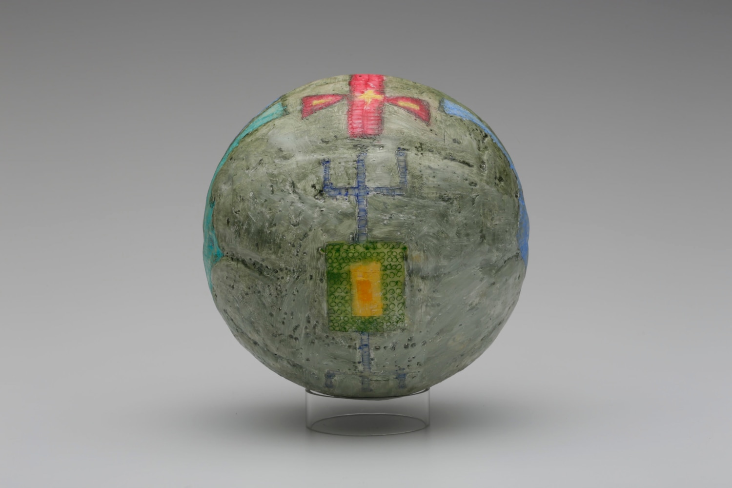 Gina Adams
Honoring Modern Spirit Before 11, 2015
Oil and encaustic on ceramic
9 inches round
Courtesy of the Artist and Fort Gansevoort