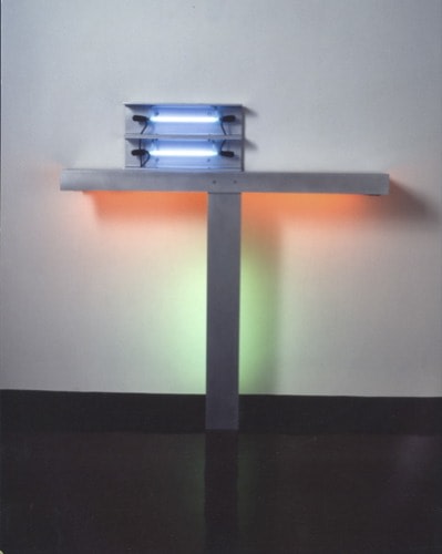 Keith Sonnier, Cross Station, 1991

Neon and aluminum, 48 by 48 by 10 inches

&amp;nbsp;