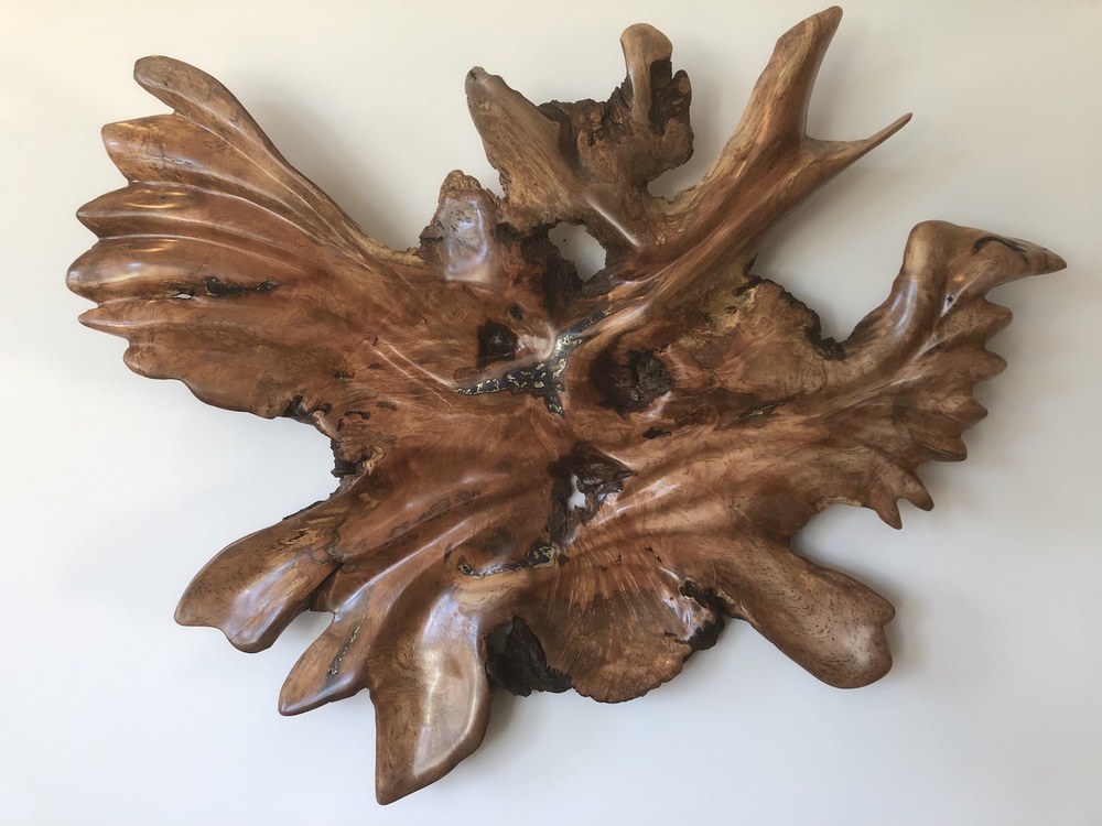 Phoenix
Exquisite wall hanging, maple root burl sculpture, carved by hand, with inlay of lapis and bronze.
43&amp;quot; x 37&amp;quot; x 4&amp;quot;
2019