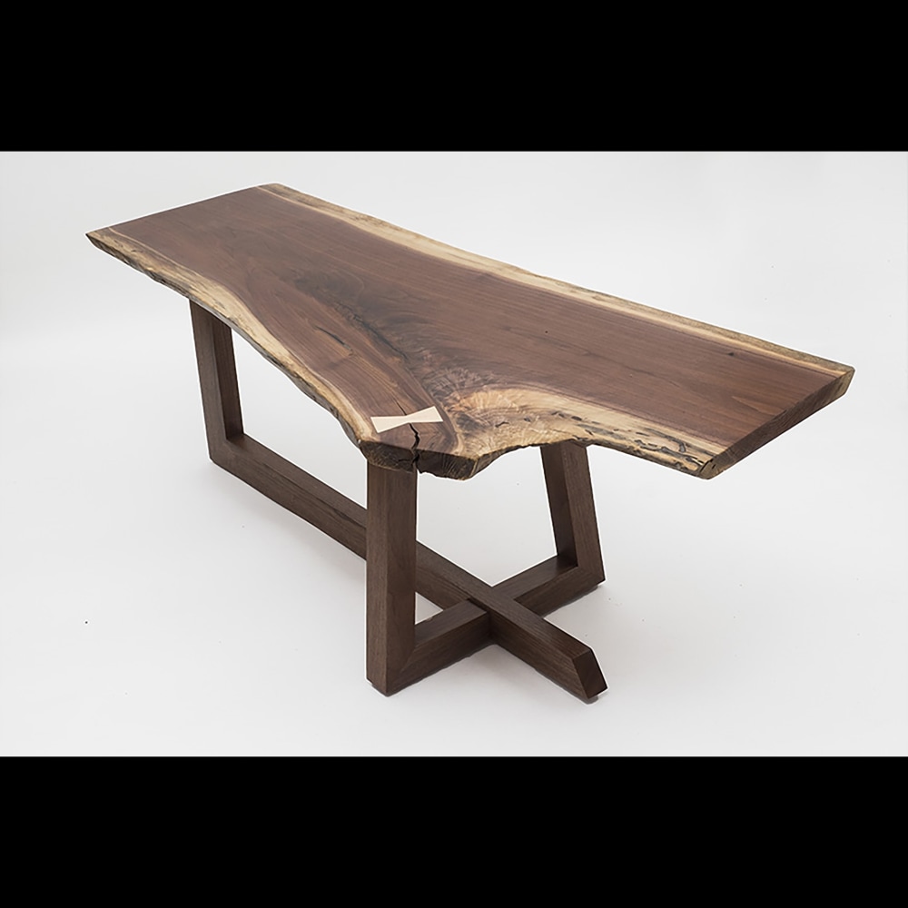 Coffee table

40&amp;quot; x 24&amp;quot; x 24&amp;quot;