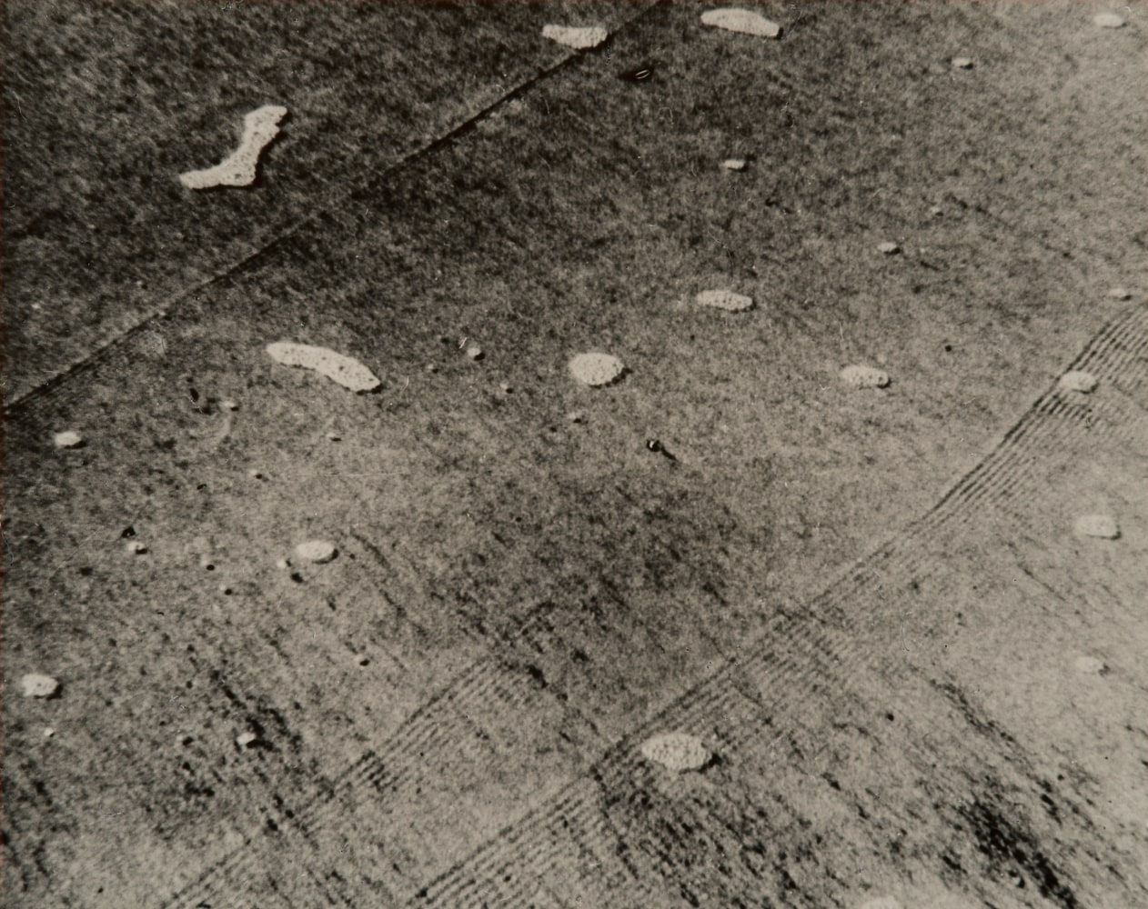 Nasreen Mohamedi
Untitled | ca. 1970s
Silver gelatin print | 9.4&amp;rdquo; x 11.8&amp;rdquo;
TG 1126&amp;nbsp;