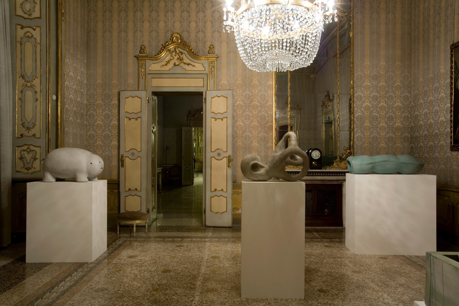 Installation view of sculptures by Peter Fischli and David Weiss