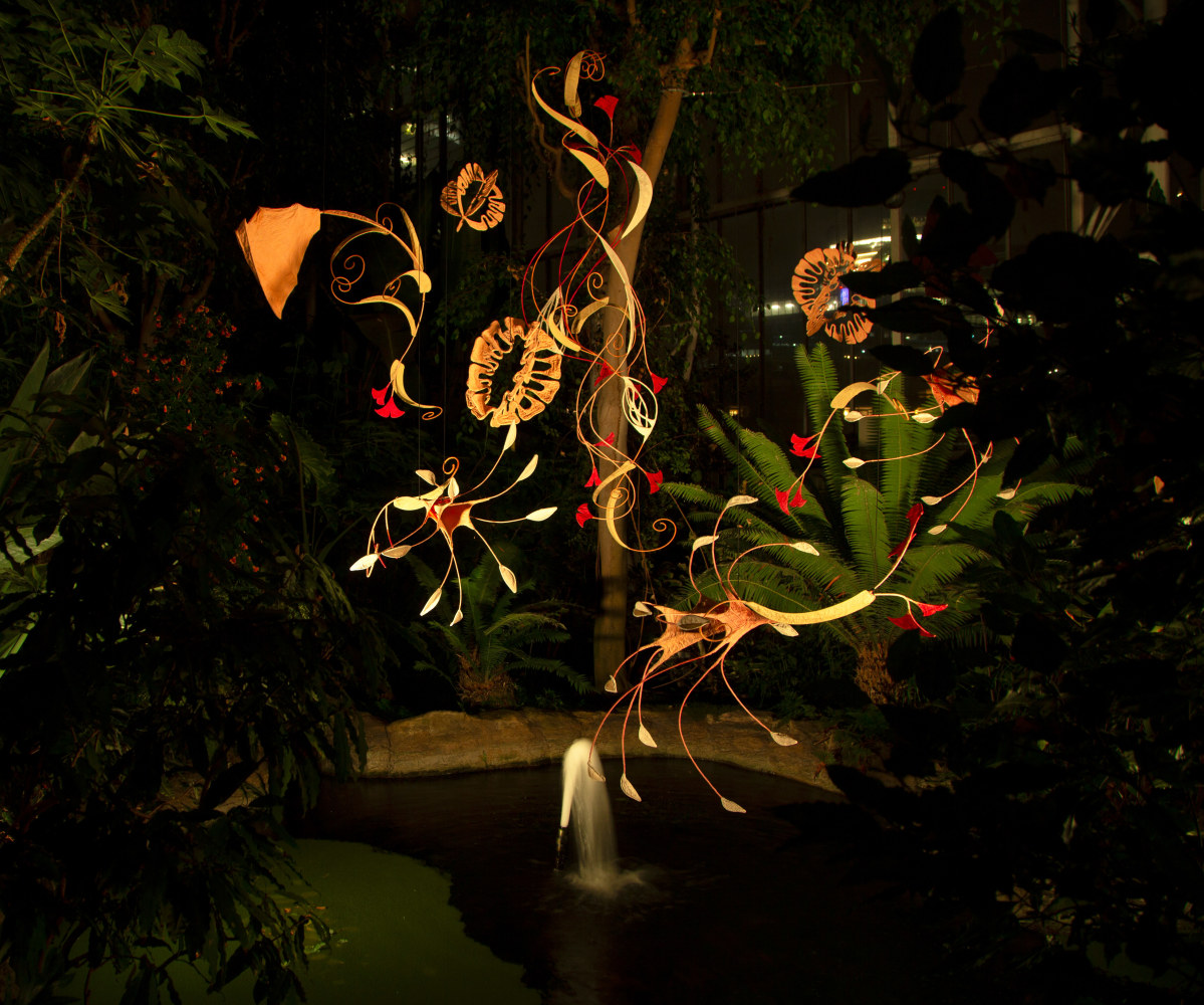 Moon dancers (Detail)