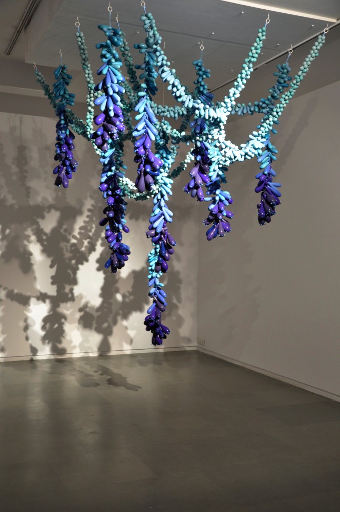 Lagoon, 2011
Lacquered wooden beads, glass beads, fishing line and pigment
98" x 72" x 72"