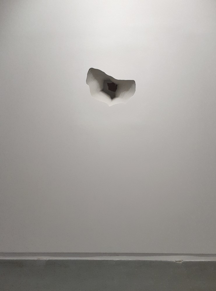 Here and there, 2015
Plywood & acrylic
24” x 24” x 13”