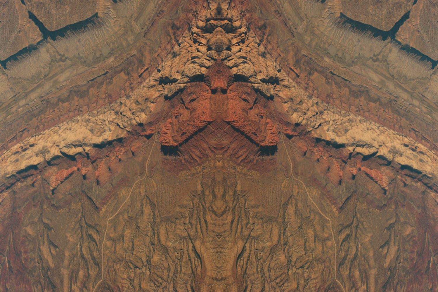 Divine2017, 2007
C Print
15 3/4" x 23 1/2"