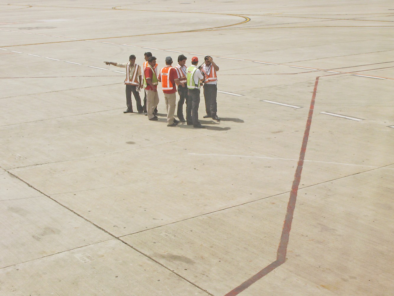 Allan deSouza

Point, 2010-2011

C-print

12&amp;quot; x 16&amp;quot;