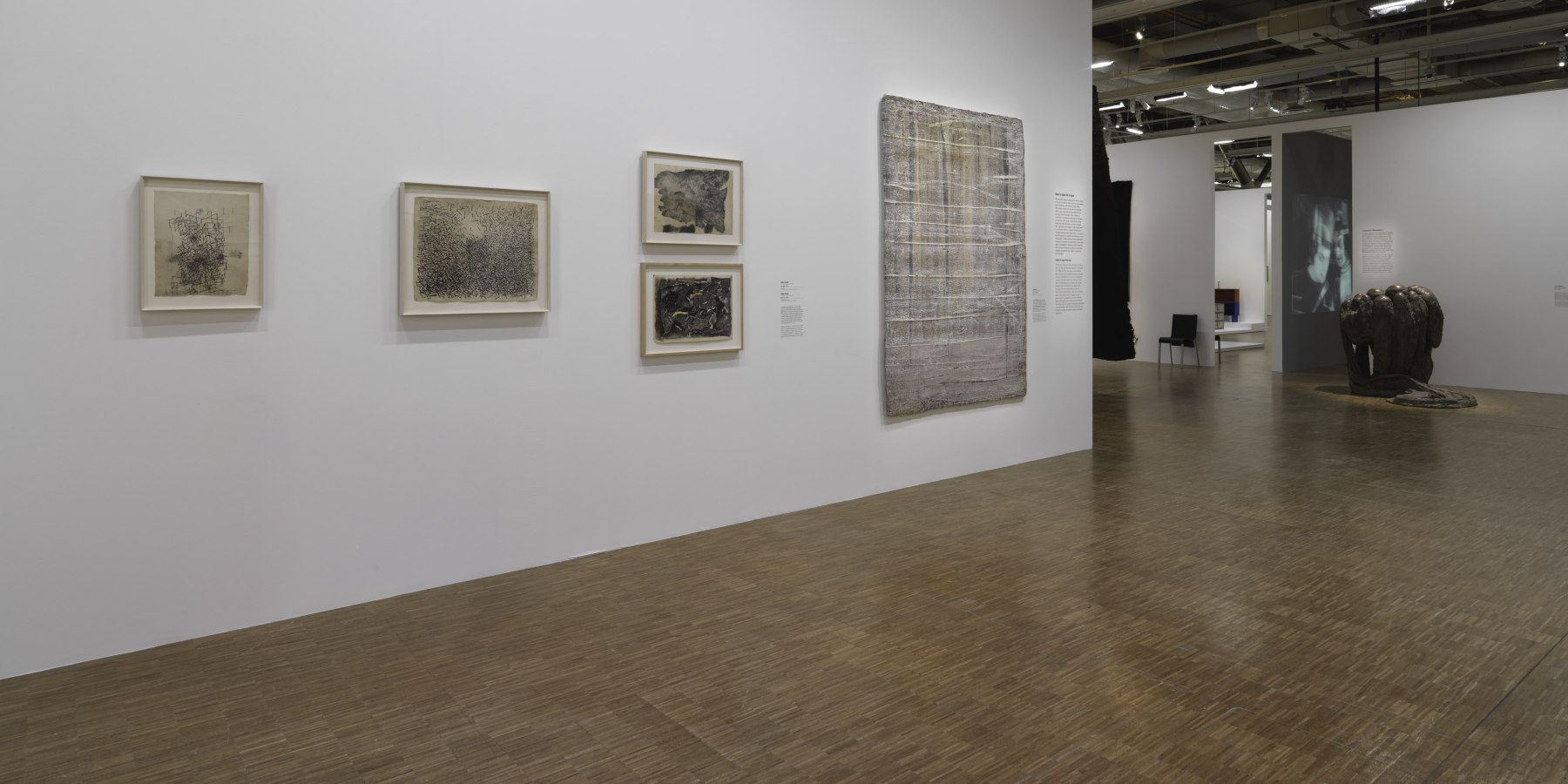 View of the exhibition
Women in Abstraction
Centre Pompidou, Paris, Gallery 1, Level 6
5 May - 23 August 2021
© Centre Pompidou, Audrey Laurans