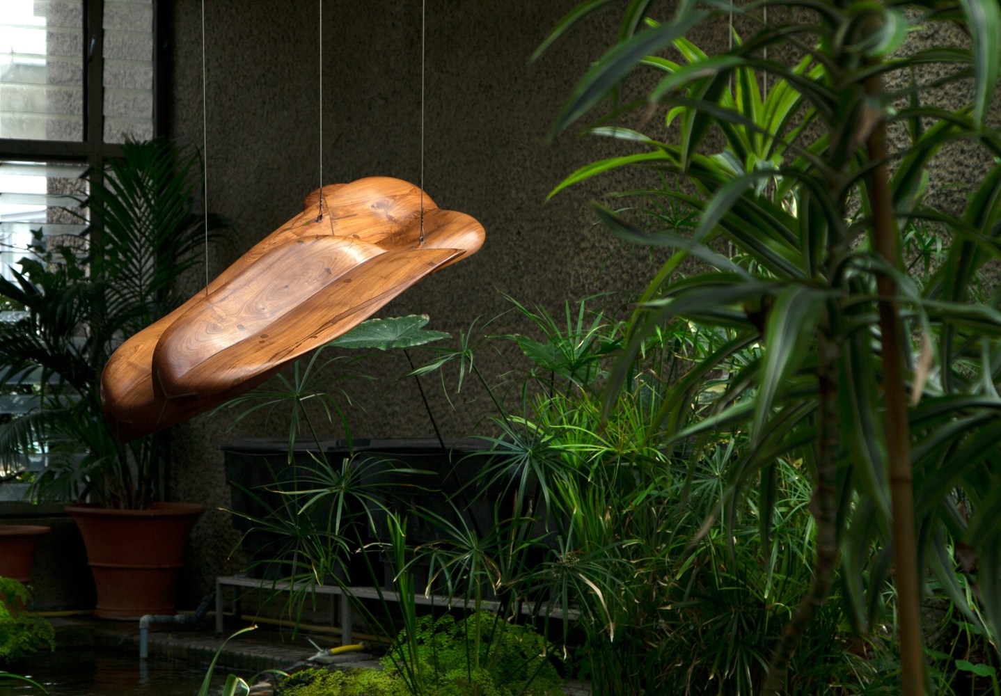 Above the crest | 2022
Teak wood and steel
69.25" x 13.25" x 29.75"
TG 4522
