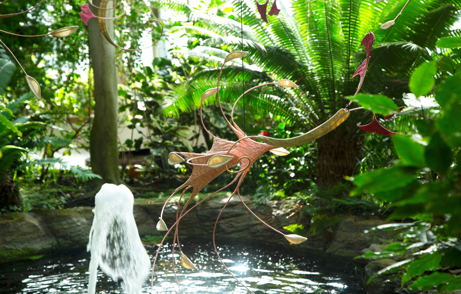 Moon dancers (Detail)
