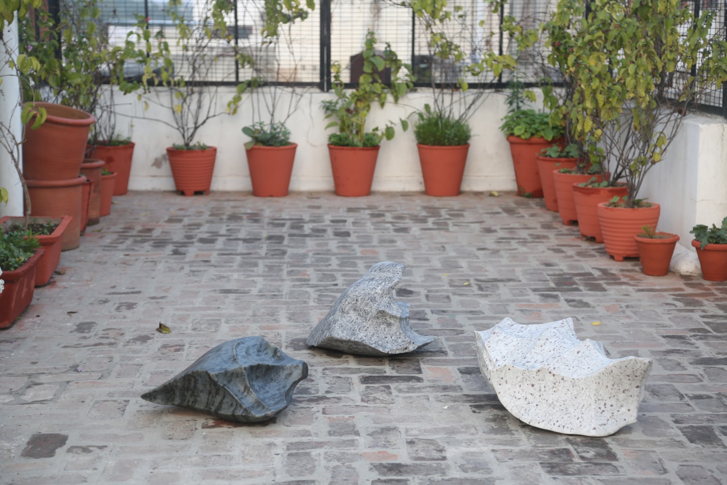 Grasps, 2012
Granite
Dimensions variable (In 3 parts)