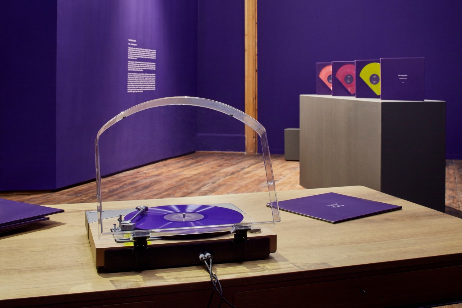 Gabrielle Goliath

This Song is For &amp;hellip; Vol I

2021

Hand-bound folio of 6 vinyl&amp;nbsp;records

Pressed by Matter of Fact,&amp;nbsp;Berlin

Bound by Pulp Paperworks,&amp;nbsp;Johannesburg

Published by Goodman&amp;nbsp;Gallery

Edition of 20

Enquire