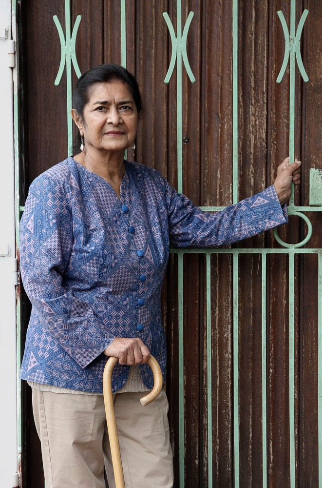 All Our Mothers: Amina Cachalia, Fordsburg

2012

Archival inks on archival paper

Work: 71 x 51.5 cm

Frame: 76 x 56 cm

Edition of 6

Enquire