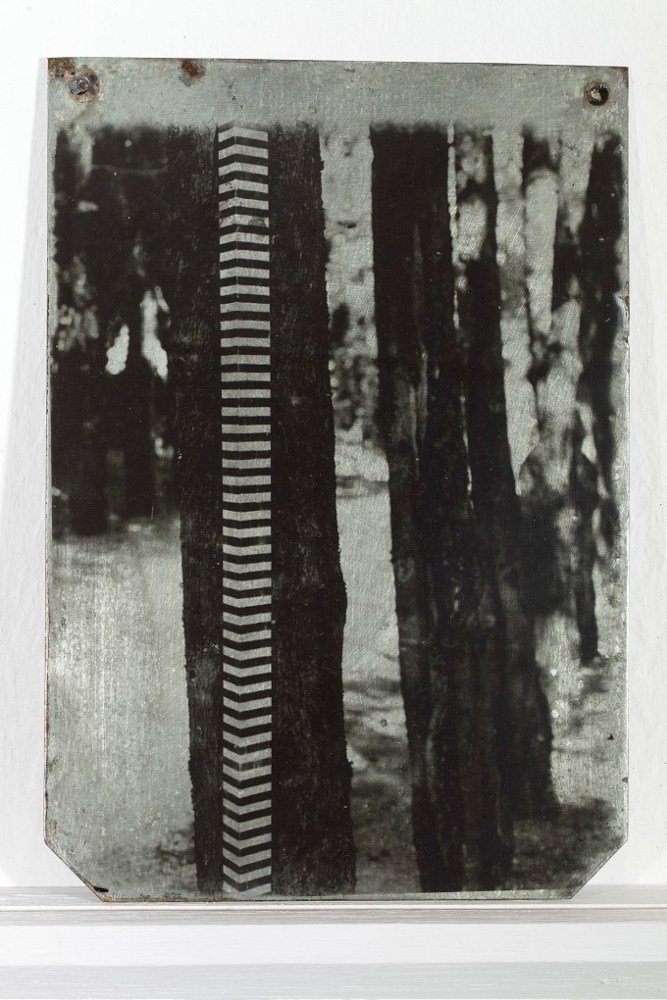 Jeremy Wafer

In collaboration with Colleen Wafer Marker, Civitella Ranieri, 2002, 2014

Photoemulsion on galvanised steel

Work: 20 x 14 cm (7.9 x 5.5 in.)

Unique

Enquire