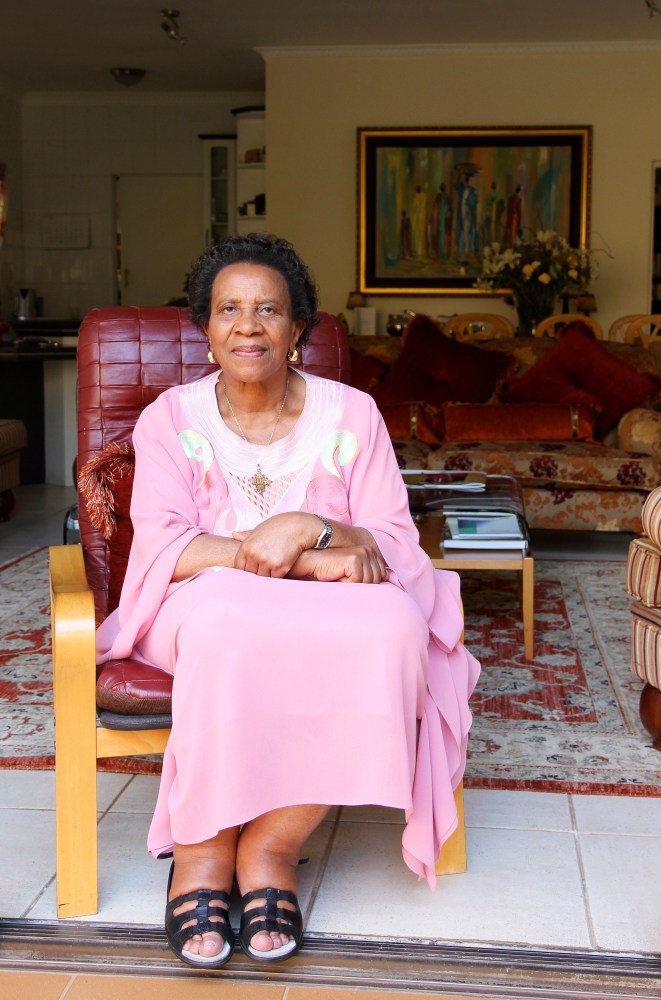 All Our Mothers: Brigalia Bam, Pretoria

2012

Archival inks on archival paper

Work: 71.5 x 51.5 cm

Frame: 76 x 56 cm

Edition of 6

Enquire