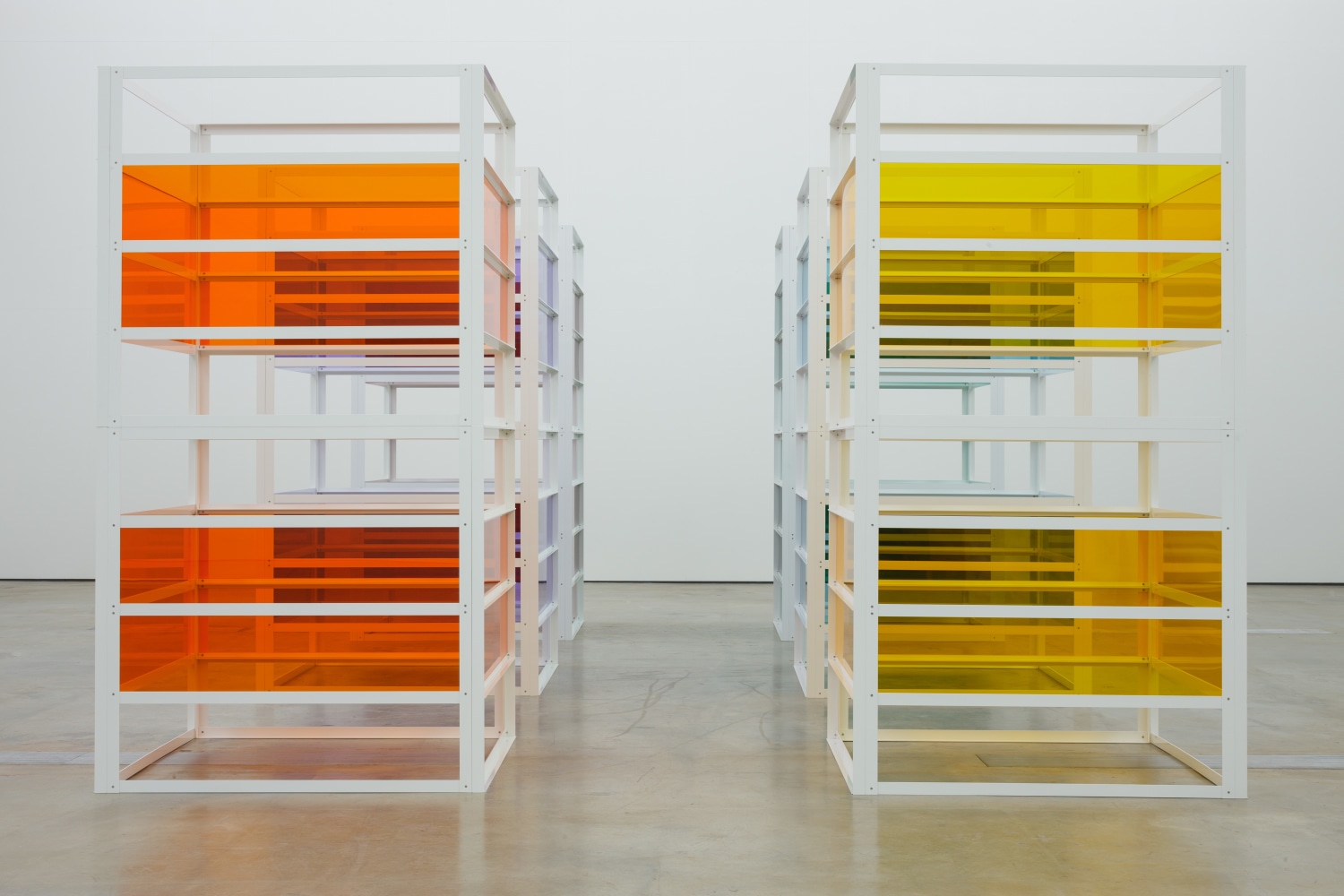 Liam Gillick&amp;nbsp;
Complete Bin Development,&amp;nbsp;2013
powder-coated aluminium, Plexiglas, 6 elements
each element 300 x 150 x 160 cm / 118.1 x 59.1 x 63

&amp;nbsp;