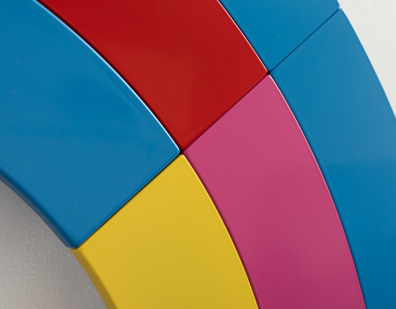 Liam Gillick&amp;nbsp;

Vivid Production Cycle,&amp;nbsp;2025

powder-coated aluminium

70 x 70 cm / 27.6 x 27.6 in&amp;nbsp; &amp;nbsp;