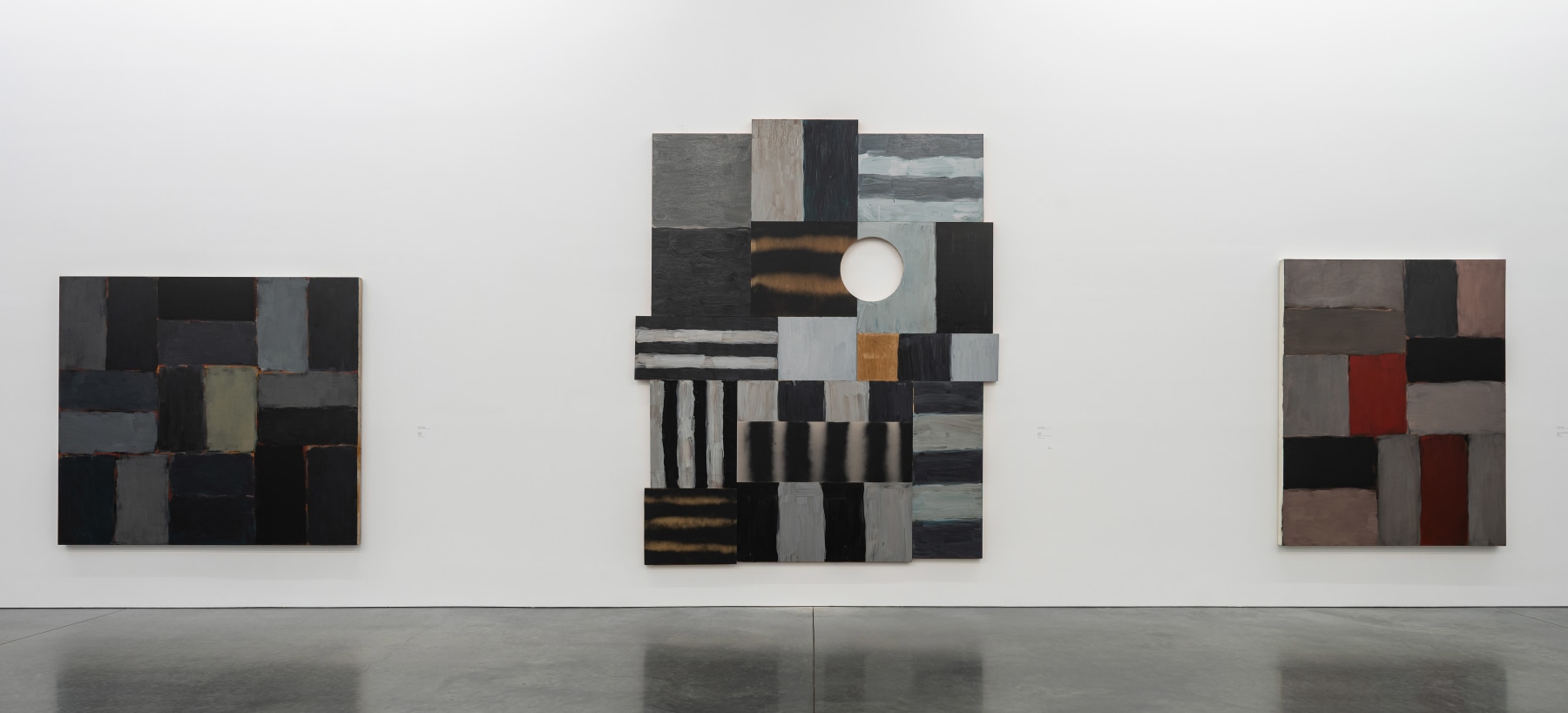 Sean Scully:
The Albee Barn, 2025
Montauk at the Parrish Art Museum, Water Mill, NY
Photo: &amp;copy; Gary Mamay