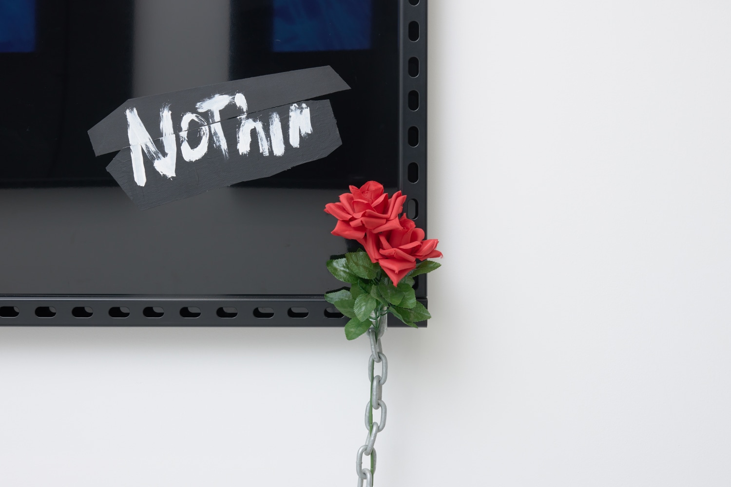 Simeon Barclay&amp;nbsp;

Pop Pose,&amp;nbsp;2023

black ACM board, vinyl, metal, oil and acrylic paint, chain, replica Great Helm, children&amp;rsquo;s unicorn bicycle helmet, acrylic on canvas, plastic rose

158 x 150 cm frame &amp;amp; 40 x 38 x 21 cm helme